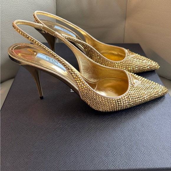 PRADA Satin Slingbacks with Crystals Platinum. - Picture 4 of 7